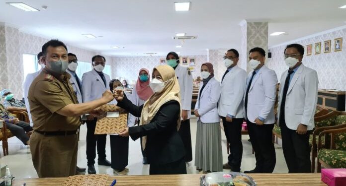 7 Dokter FK Unila Ikuti Pembukaan Orientasi PPDS di RSUDAM