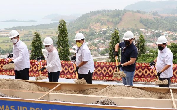 Gubernur Arinal bersama Wamen BUMN Lakukan Groundbreaking Pembangunan Kawasan Bakauheni Harbour City