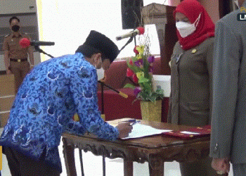 Wali Kota Bandar Lampung Eva Dwiana  Lantik 449 Pejabat Fungsional