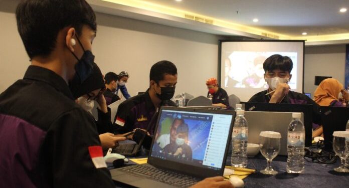 Semnas Ilmu Teknik dan Aplikasi Industri (Sinta) Tampilkan 50 Pemakalah