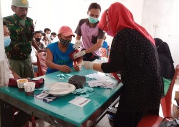 Gabungan RT Di Kelurahan Sepangjaya Gelar Vaksinasi