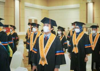 Rektor Unila Membuka Acara Pengukuhan Insinyur Tahun 2021