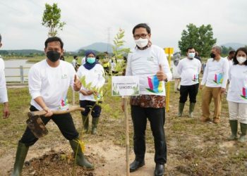Program PLN Peduli Dukung Pembangunan dan Penghijauan Kebun Raya ITERA