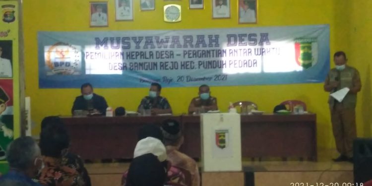 PAW Kepala Desa Bangun Rejo Di Menangkan Oleh Herliyanto