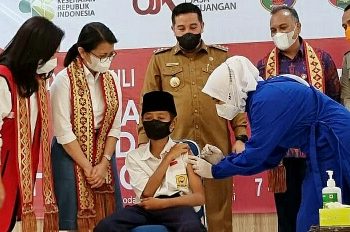 341 Ribu Dosis Vaksin Dari Pasar Modal Indonesia Untuk Sumatera