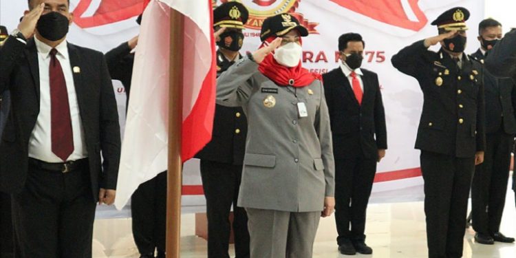 Hari Bhayangkara Ke-75, Walikota Eva Dwiana Berharap Polisi Selalu Memberikan Yang Terbaik