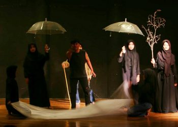 Pertunjukan Teater Tiga Lakon Mahasiswa FKIP Unila Jadi Penilaian UAS