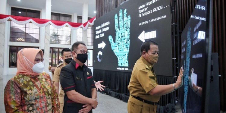 Gubernur Arinal Launching Aplikasi Informasi Ketenagakerjaan SiGajah Lampung