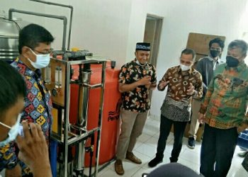 Air Isi Ulang AQUANILA Dukung Pemasukan Unila