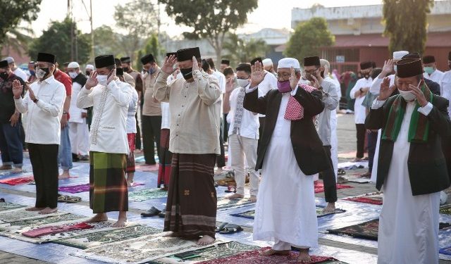 Pemerintah Izinkan Tarawih di Masjid dan Mudik Lebaran 2022
