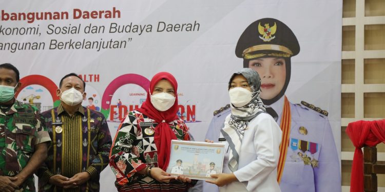 Buka Musrenbang, Wagub Chusnunia Beri Catatan Penting untuk RKPD Tahun 2023