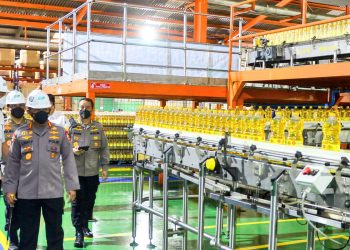 Kapolri Pastikan Awasi Distribusi dan Harga Minyak Goreng di Pasar