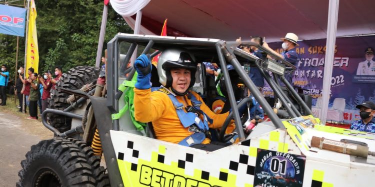 Peringati Hari Jadi Provinsi Lampung ke-58, Suzuki Katana Jimny Indonesia (SKIn) Gelar Mabar Offroader Se-Nusantara