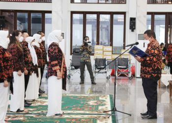 Gubernur Arinal Kukuhkan Riana sebagai Ketua Umum Persatuan Komunitas Disabilitas Provinsi Lampung