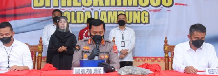 Polda Lampung Ciduk Tersangka Penjual 33 Kg Sisik Trenggiling