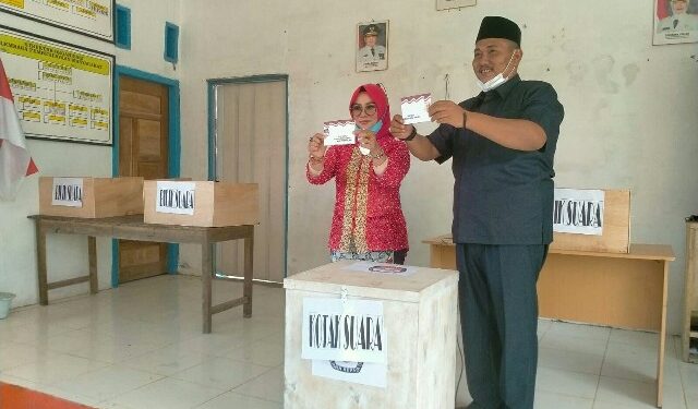 Istri Lawan Suami Dalam Pilkakam Serentak Di Tulang Bawang