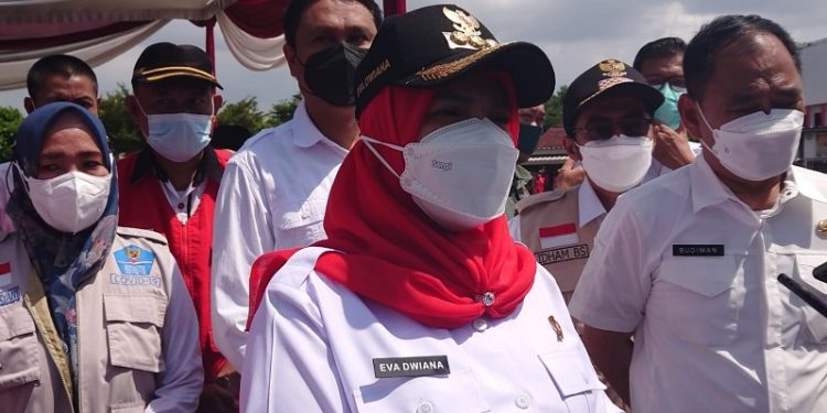 Pemkot Bandar Lampung Salurkan Insentif Aparatur Kelurahan Sebesar Rp8 Miliar