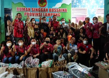 PSMTI, SMSI, dan Denpomal Lampung Berbagi Tali Asih kepada Anak-Anak Panti Asuhan Bussaina