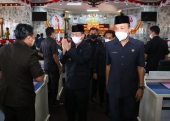 Bupati Lampung Utara H. Budi Utomo Hadiri Pemilihan Calon  Wakilnya  