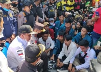 Gubernur dan DPRD Lampung Tandatangani 7 Tuntutan Mahasiswa