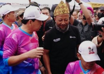 Seruput Kopi Robusta Wine di Sentra UMKM Soekarno, Bima Arya: Mantap!