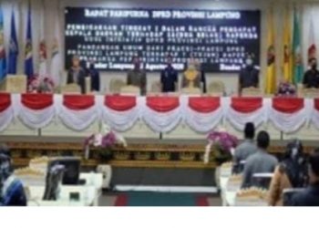 Hari Pertama Kerja , DPRD Lampung Rombak Susunan Alat Kelengkapan Dewan