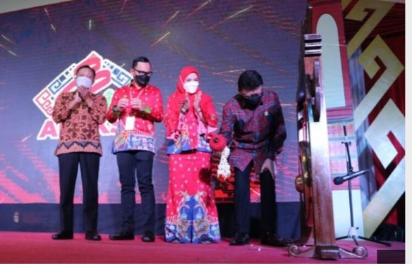 Menpan RB  Buka Expo HUT Ke- 22  Apeksi