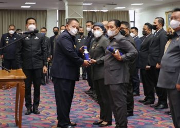 Gubernur Arinal Lantik 3 Pejabat Pimpinan Tinggi Pratama, 25 Administrator dan 37 Pejabat Pengawas