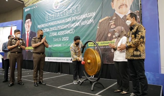 Mendes PDTT A. Halim Iskandar Buka Sosialisasi Prioritas Pembangunan dan Pengawasan Dana Desa