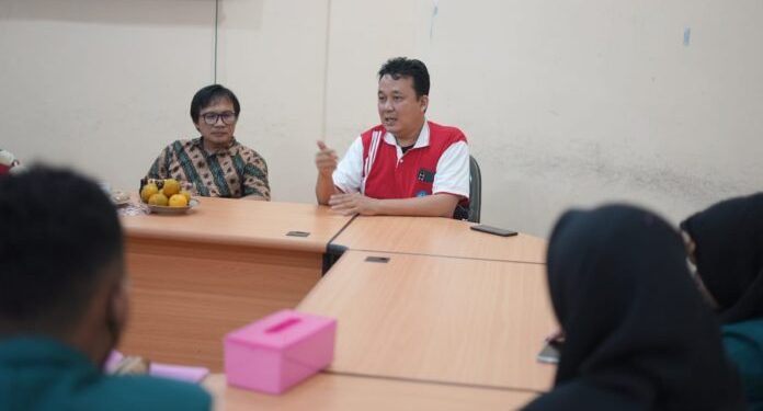 Unila Lepas Enam Mahasiswa KKN Kebangsaan dan KKN Bersama