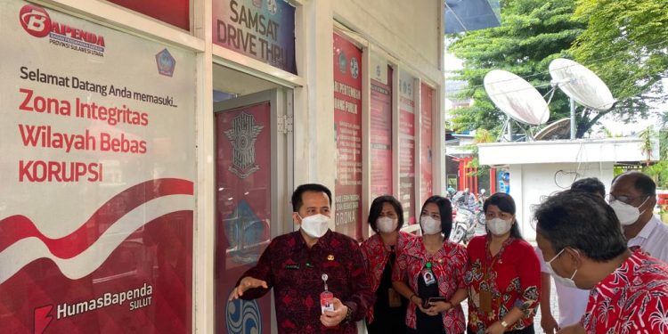 Dirjen Bina Keuangan Daerah Berikan Apresiasi Inovasi Samsat di Sulawesi Utara