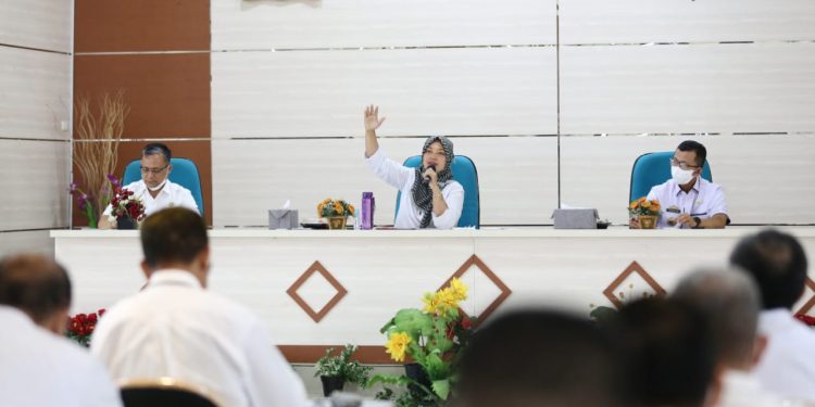 Wagub Chusnunia Beri Materi Wawasan Nusantara dalam Pelatihan Kepemimpinan