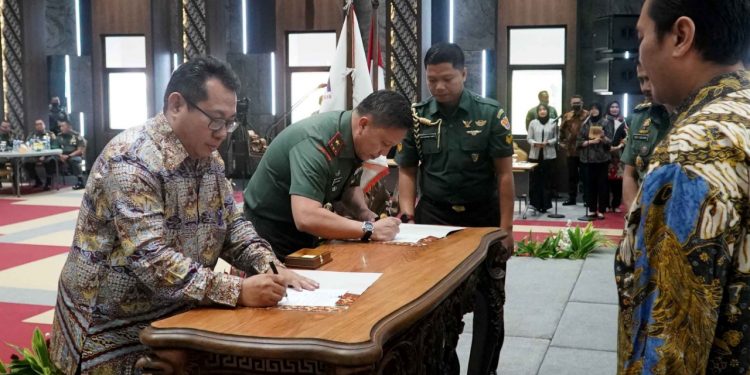 Kasad Dudung Abdurachman : SMSI Harus Kembangkan Jurnalisme Jujur