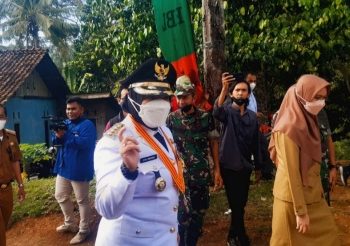 40 Kepala Keluarga Di Kampung Kihung Nikmati Air Bersih Sumur Bor