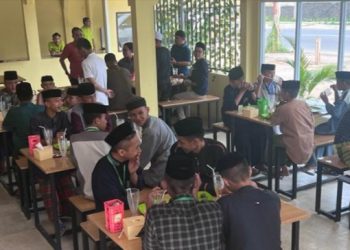 Pemilik Nama Muhammad dan Maria Bisa Makan Gratis di RM Nasi Sambal Asin