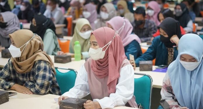 129 Proposal Bisnis Mahasiswa Dapat Bantuan Modal PMW Unila