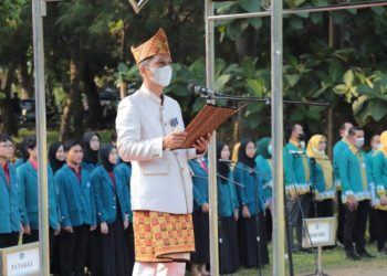 Unila Gelar Upacara Peringatan HUT ke-77 Kemerdekaan RI