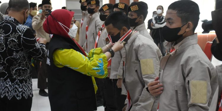 Walikota Eva Dwiana Melepas Peserta Jambore Nasional XI Tahun 2022