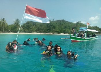 Meriahkan HUT RI ke 77, Pencinta Selam Akan Kibarkan Bendera di Dasar Laut