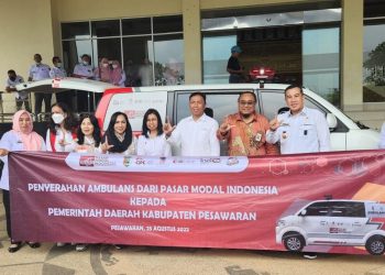 SRO Pasar Modal Indonesia Beri Bantuan Ambulans Untuk Pemkab Pesawaran