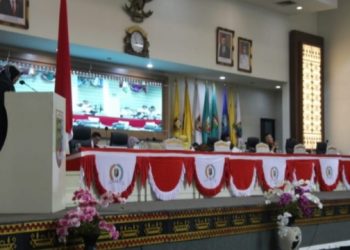 Wagub Chusnunia Sampaikan Jawaban Atas Pandangan Umum Fraksi – Fraksi DPRD Provinsi Lampung