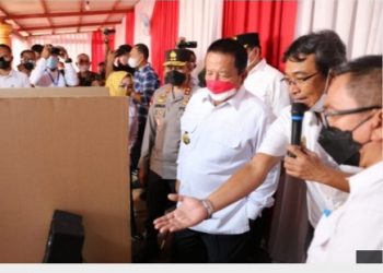 Gubernur Arinal Pantau Langsung Pilkakam Serentak di Lamteng