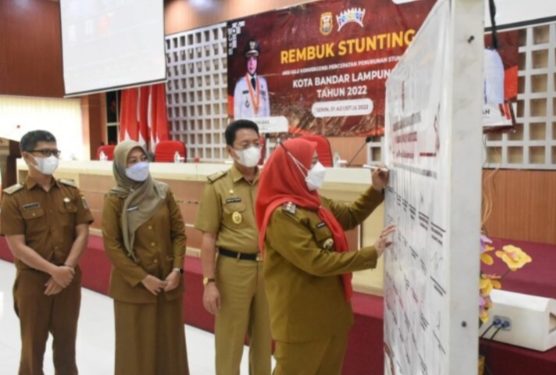 Percepat  Penurunan Stunting, Walikota Eva Dwiana Tambahkan Anggaran Rp2 Miliar