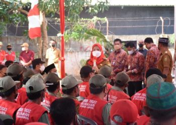 Walikota Eva Dwiana : Hari ini, Insentif Aparatur Kelurahan Bandar Lampung Cair