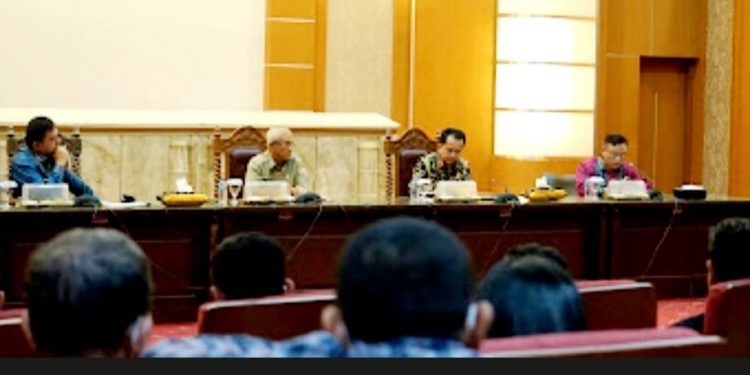 Tim Kemendagri Monitoring dan Evaluasi Serapan Anggaran dan Pengendalian Inflasi di Kendari