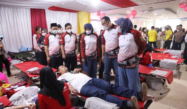 Riana Sari Arinal Buka Acara Puncak Gebyar HUT PMI ke-77