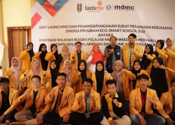 4 Siswi MA Muhammadiyah Bandar Lampung Ikuti Acara ‘Literacy Institute’