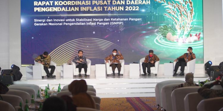 Kemendagri: Pemda Jangan Ragu Gunakan BTT Untuk Penanganan Dampak Inflasi