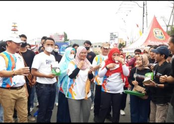 Car Free Day, Walikota Bandar Lampung Seruput Teh Gunung Dempo