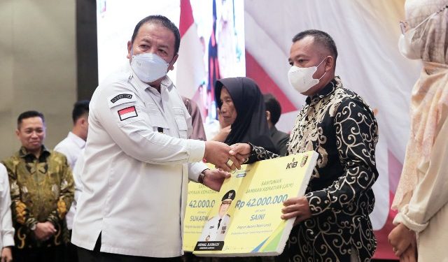 Permudah Petani, Gubernur Lampung Luncurkan KUR dan Asuransi Terintegrasi melalui Aplikasi e-KPB